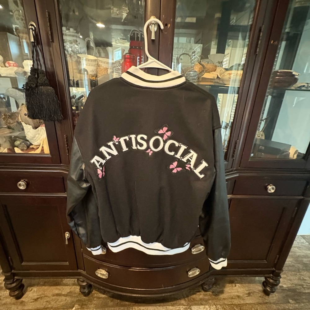 Rue21 Black and White Jacket. Size M